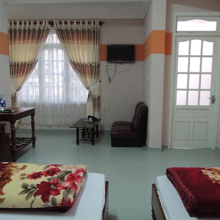 Hong Lan Hotel Dalat Bagian luar foto